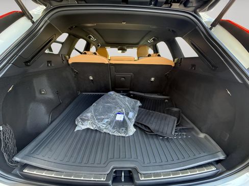 Used 2021 Volvo XC60 T5 Inscription w/ Advanced Package FWD image 25