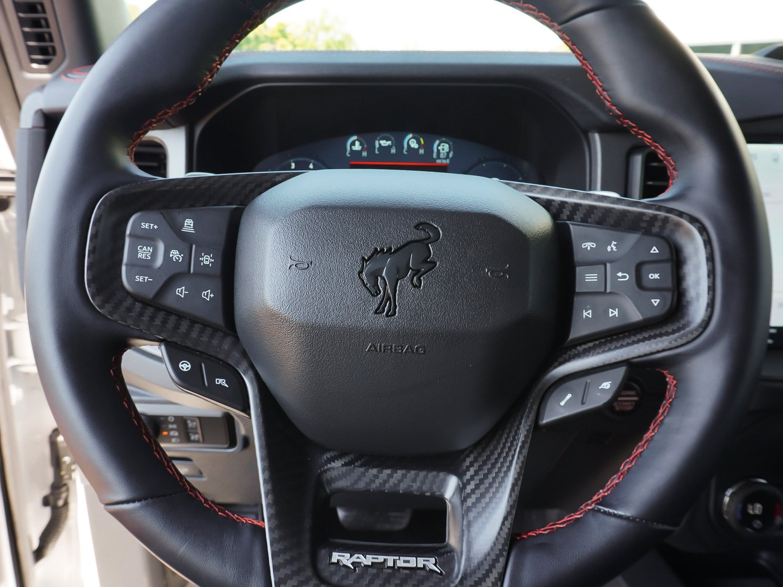Used 2026 Ford Bronco Raptor w/ Interior Carbon Fiber Pack AWD/4WD image 18