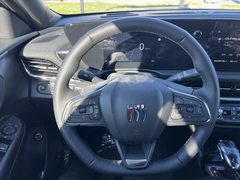 New 2026 Buick Envista Sport Touring w/ Convenience I Package FWD image 17