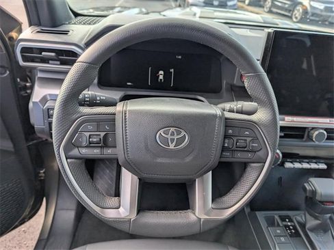 Used 2025 Toyota Tacoma TRD Sport image 8