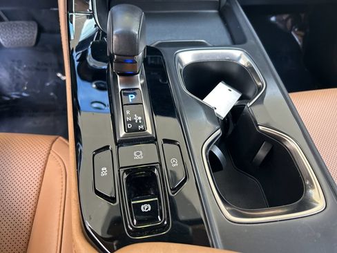 Used 2023 Lexus NX 250 FWD w/ Towing Package (2000 Lbs) image 48