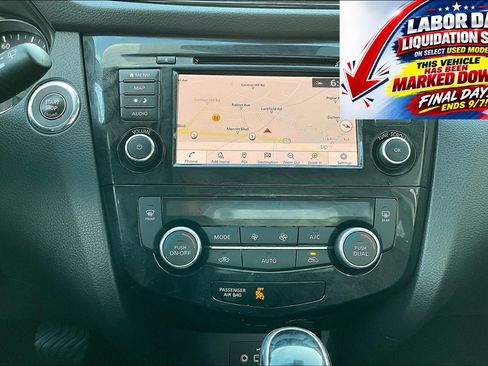 Used 2022 Nissan Rogue Sport SL AWD/4WD image 18