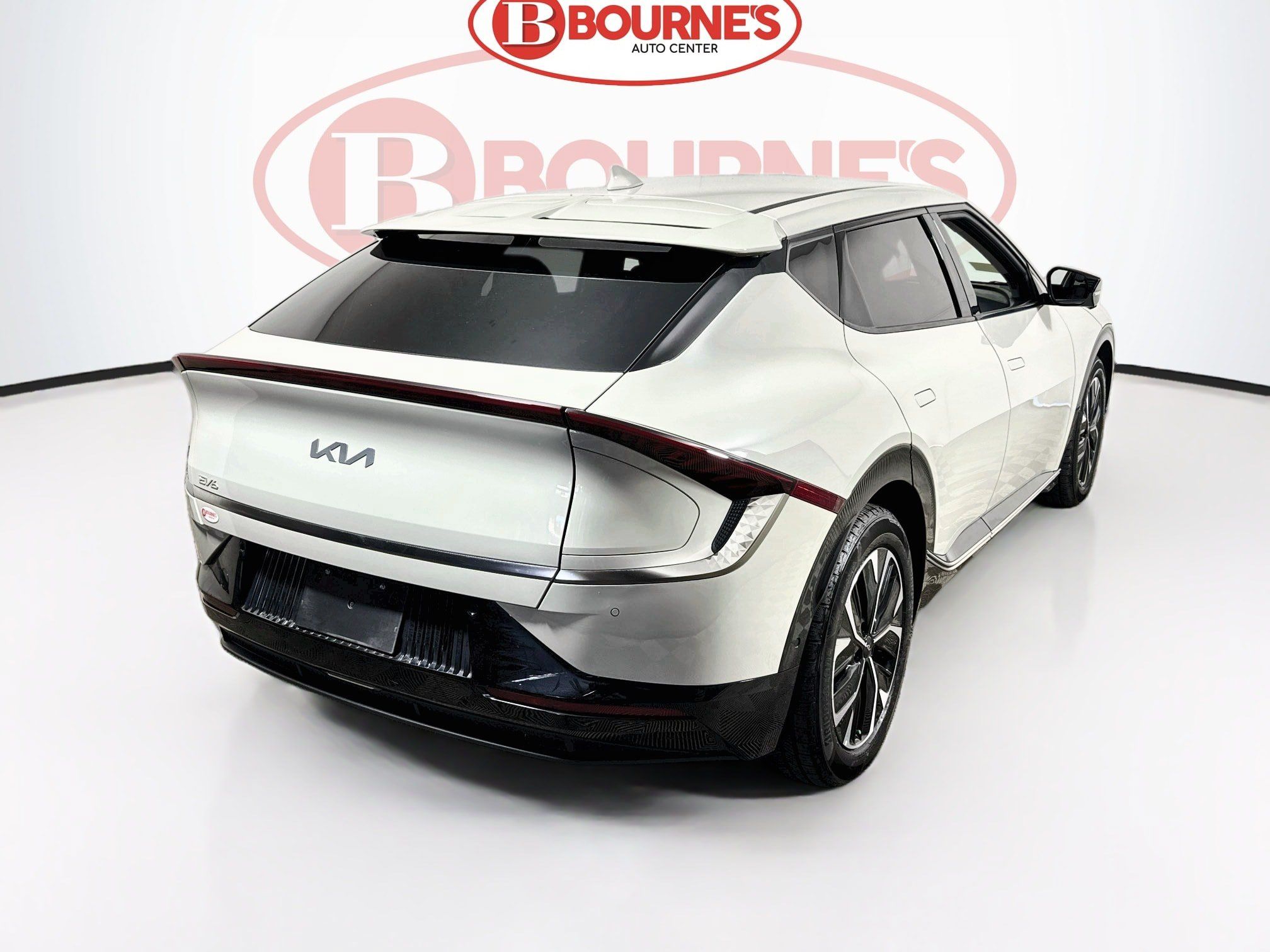 Used 2023 Kia EV6 Wind w/ Wind Technology Package AWD/4WD image 11