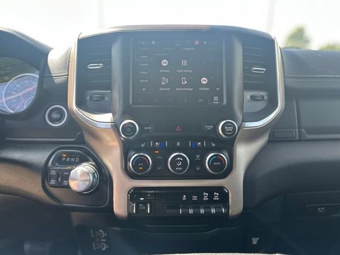 Used 2022 RAM 1500 Laramie AWD/4WD image 11