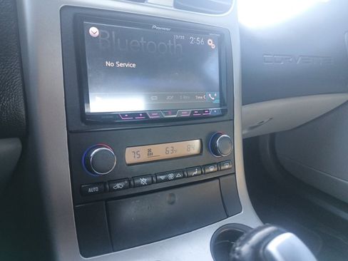 Used 2005 Chevrolet Corvette Coupe w/ Preferred Equipment Group image 12