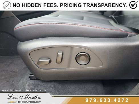 Used 2025 Chevrolet Traverse Z71 w/ Driver Confidence Package AWD/4WD image 17