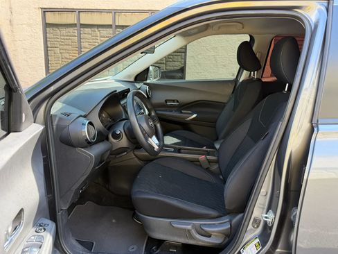 Used 2023 Nissan Kicks SV FWD image 22