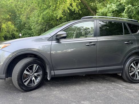 Used 2017 Toyota RAV4 XLE w/ Plus Special Value Package AWD/4WD image 8