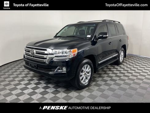 Used 2019 Toyota Land Cruiser AWD/4WD image 1