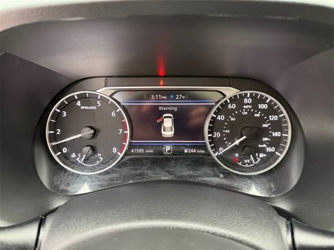 Used 2023 Nissan Sentra SR w/ SR Premium Package image 18