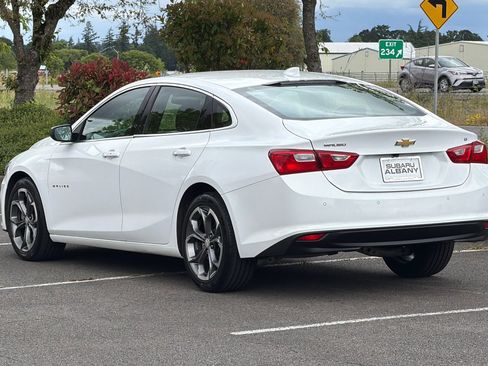Used 2024 Chevrolet Malibu LT FWD image 6