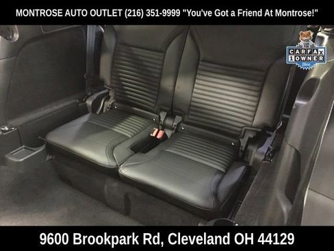 Used 2024 Land Rover Discovery Dynamic SE image 28