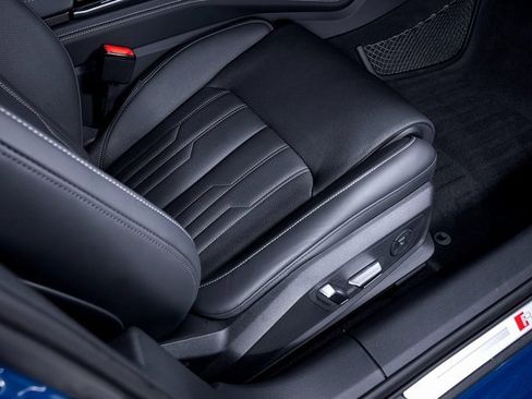 Used 2025 Audi RS 6 performance image 57