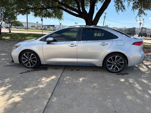 Used 2022 Toyota Corolla SE FWD image 7