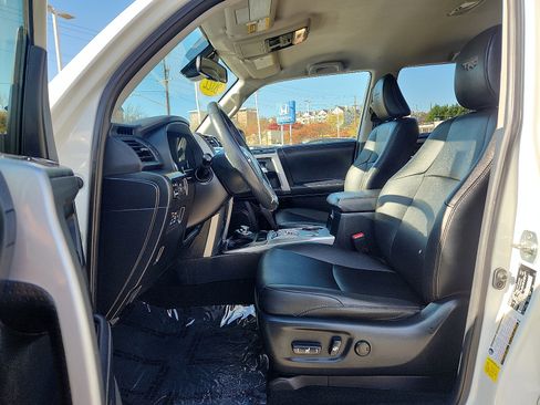 Used 2022 Toyota 4Runner TRD Sport image 14