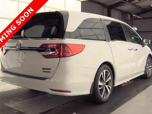 Used 2021 Honda Odyssey Touring image 5
