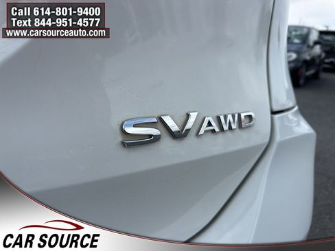 Used 2017 Nissan Rogue SV image 7