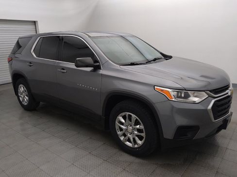 Used 2020 Chevrolet Traverse LS FWD image 11