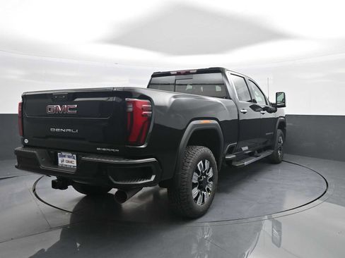 New 2026 GMC Sierra 2500 Denali w/ Technology Package AWD/4WD image 7