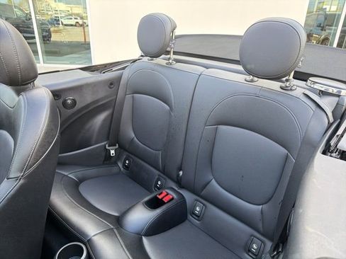Used 2019 MINI Cooper S image 23