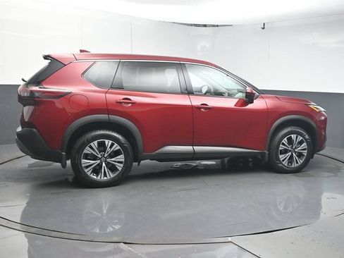 Used 2021 Nissan Rogue SV FWD image 8
