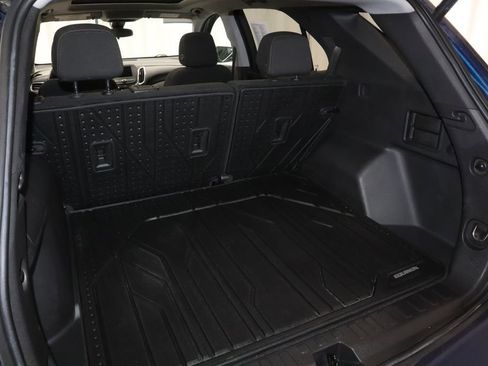 Used 2022 Chevrolet Equinox LT FWD image 17