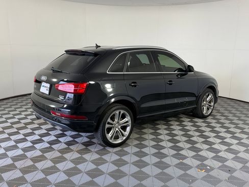 Used 2016 Audi Q3 2.0T Premium Plus w/ Technology Package image 9