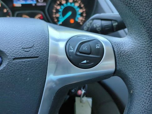 Used 2016 Ford Escape SE w/ Equipment Group 201A FWD image 23