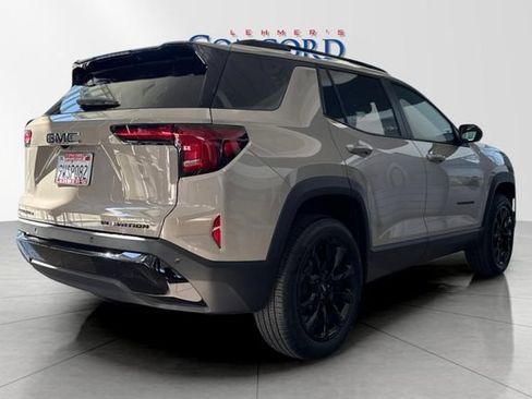 Used 2026 GMC Terrain Elevation w/ Black Edition image 4