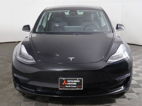 Used 2019 Tesla Model 3 Standard Range Plus image 11
