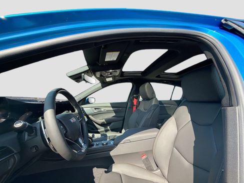 New 2026 Cadillac CT5 V image 22