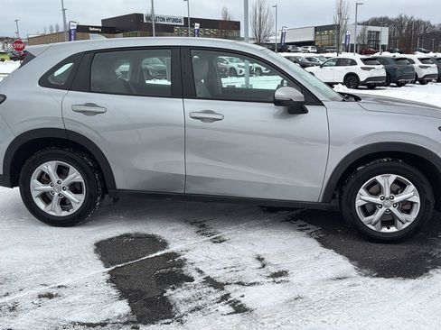 Used 2023 Honda HR-V LX image 4
