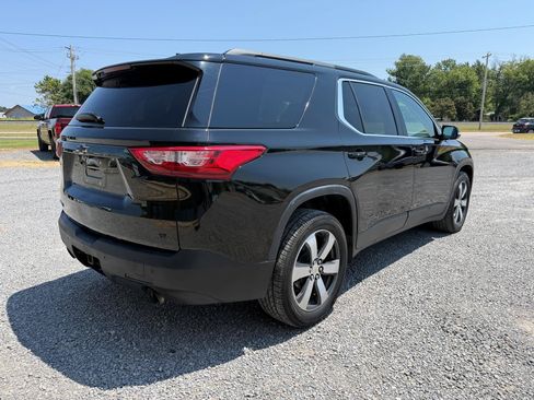 Used 2019 Chevrolet Traverse LT w/ LT Premium Package FWD image 7