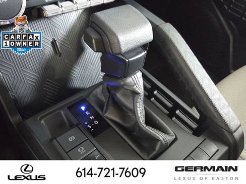 Used 2025 Toyota 4Runner SR5 AWD/4WD image 26
