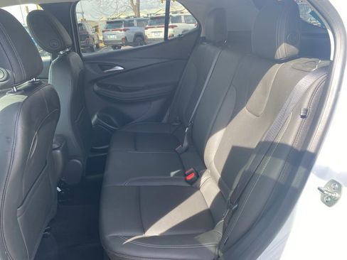 Used 2024 Buick Encore GX Sport Touring image 11