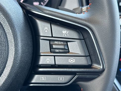 New 2025 Subaru Crosstrek 2.5i Limited w/ Crosstrek Mirror Package image 30