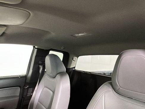Used 2021 Chevrolet Colorado W/T w/ WT Convenience Package RWD image 13