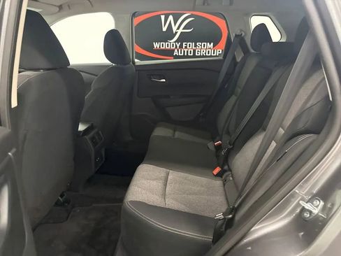 Used 2025 Nissan Rogue SV FWD image 12