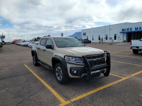 Certified 2022 Chevrolet Colorado Z71 w/ Safety Package AWD/4WD image 3