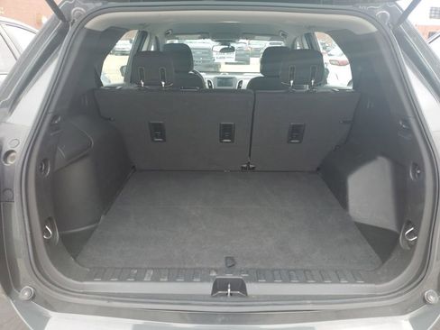 Used 2020 Chevrolet Equinox LS image 8