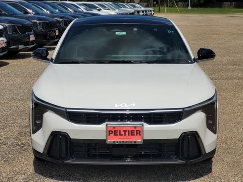 New 2026 Kia K4 GT-Line FWD image 2