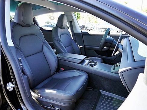 Used 2024 Tesla Model 3 Standard Range RWD image 12