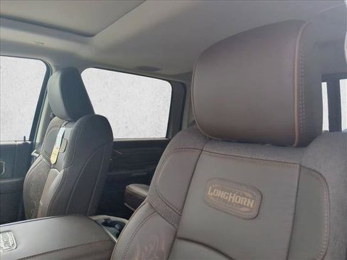 New 2026 RAM 2500 Limited AWD/4WD image 4