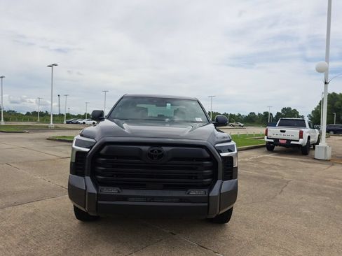 New 2026 Toyota Tundra SR5 w/ SR5 Convenience Package RWD image 2