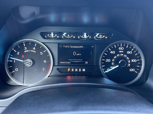 Used 2020 Ford F150 XLT w/ Equipment Group 302A Luxury AWD/4WD image 19