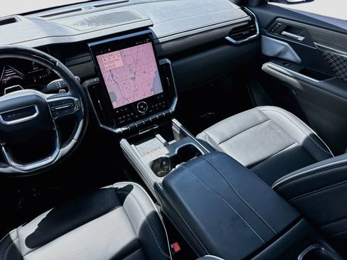 Used 2024 GMC Acadia Denali w/ Super Cruise Package FWD image 25