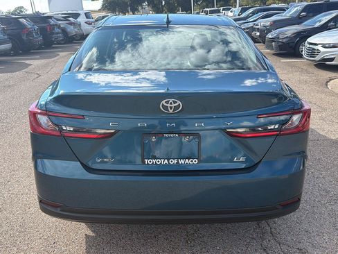 Used 2025 Toyota Camry LE FWD image 4