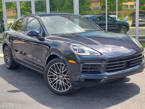 Used 2023 Porsche Cayenne Platinum Edition AWD/4WD image 2