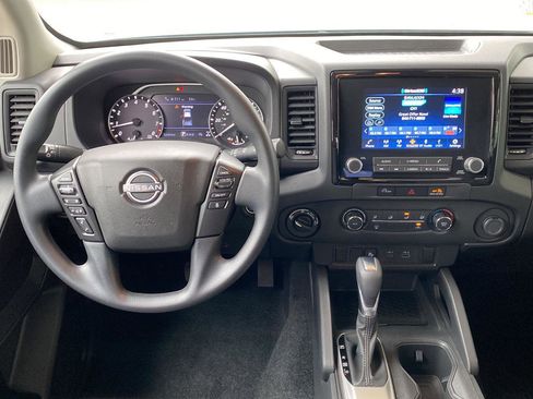 Used 2024 Nissan Frontier S w/ Technology Package AWD/4WD image 12