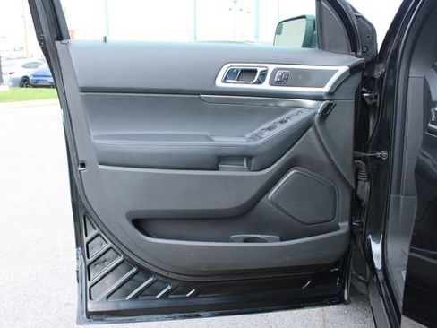 Used 2014 Ford Explorer Sport w/ Equipment Group 401A image 10